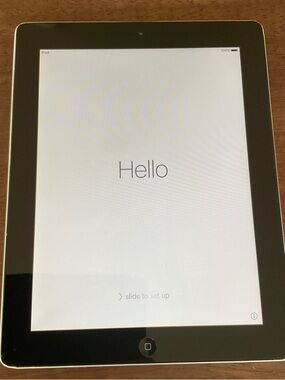 Apple IPad 2nd Generation A1395 Silver Tablet 16GB w Durable Case